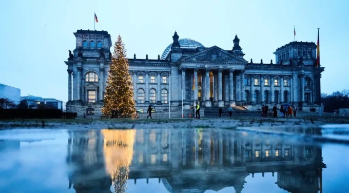 Το γερμανικό κοινοβούλιο Bundestag (AP Photo:Markus Schreiber)