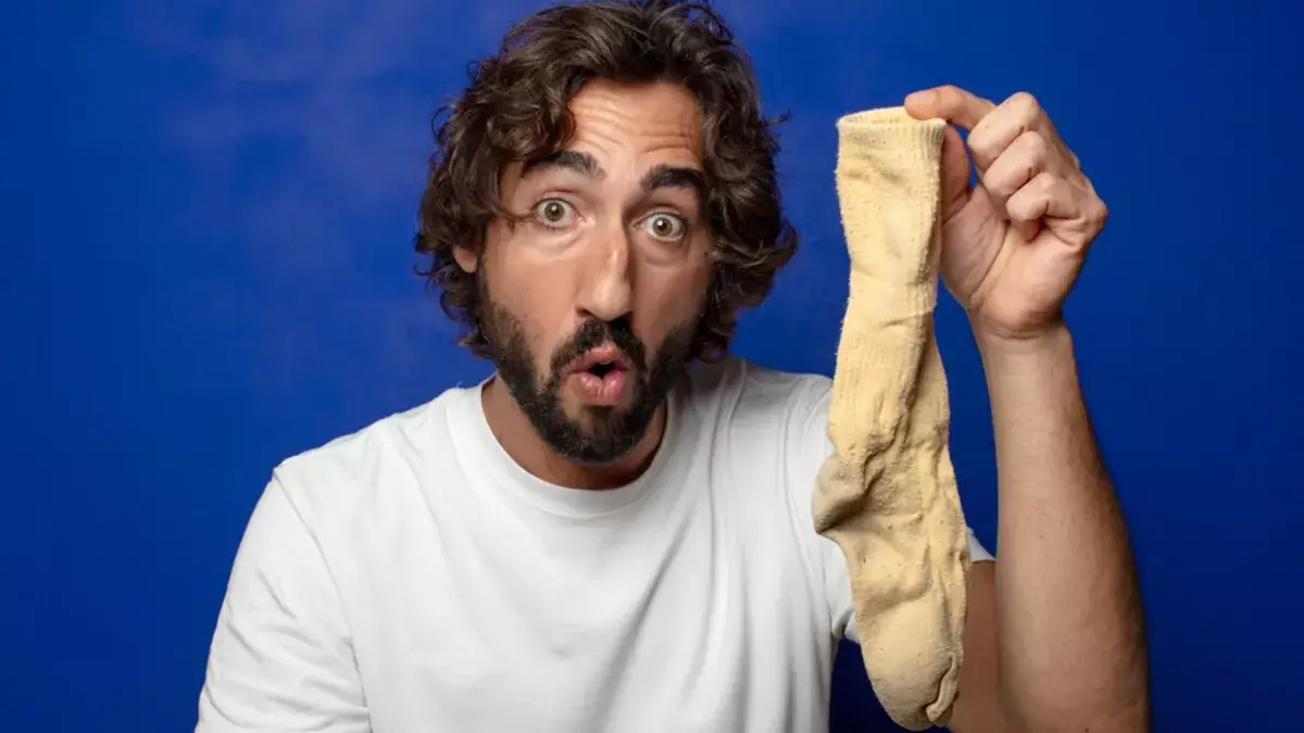 kaltses_shutterstock_2662207041