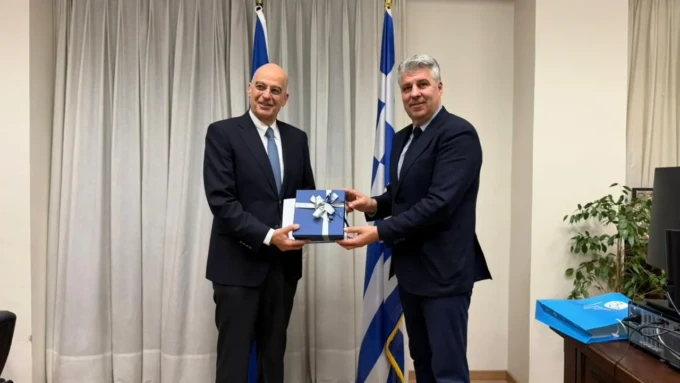 Υπουργός Εθνικής Άμυνας Περιφερειάρχης ΑΜΘ