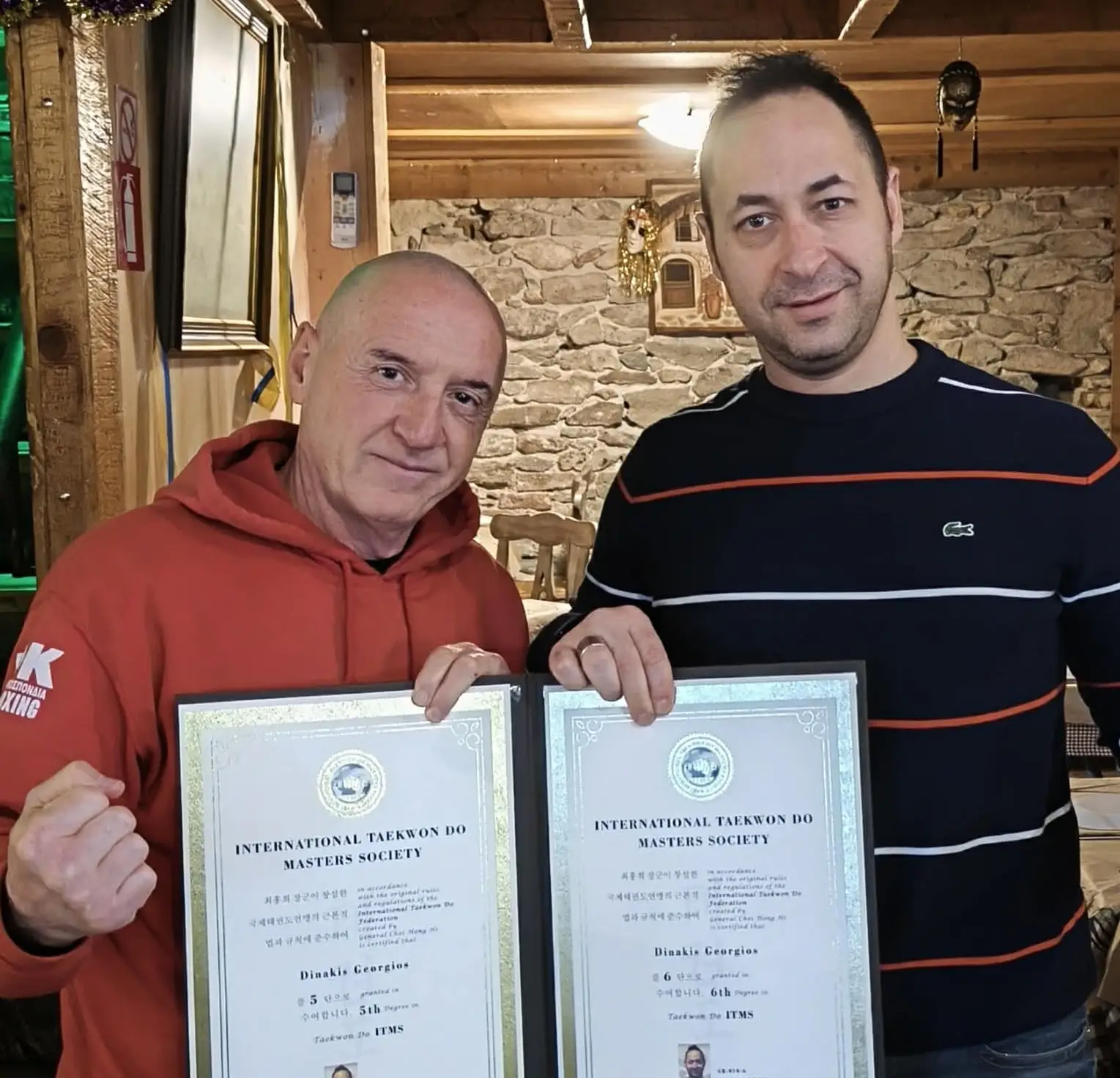 defc8e97-0a6d-40a9-99b6-faeab19ac13c