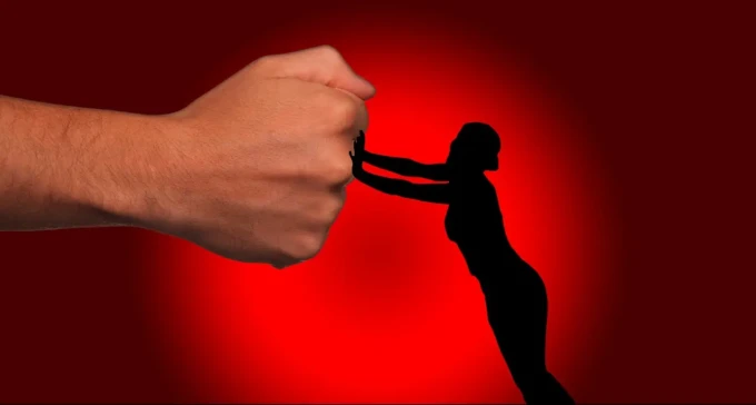 violent-2985520_1280