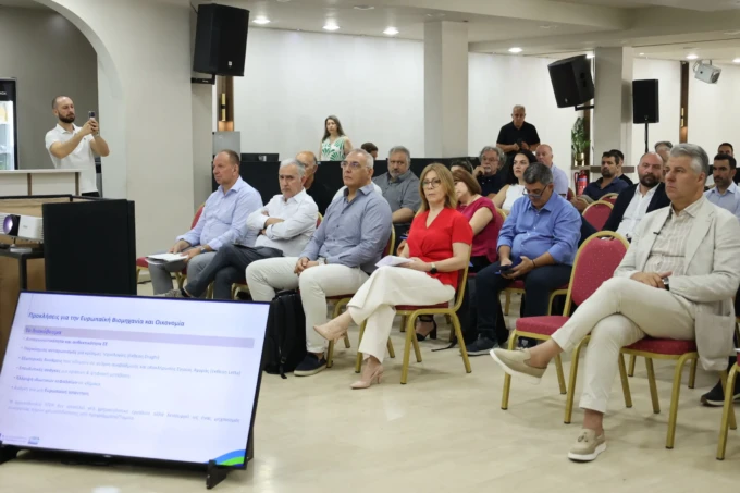 ΠΑΜΘ-Εκδήλωση-παρουσίασης-STEP-νέα-πρόσκληση-επιχειρηματικότητας-2